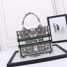 Christian Dior Shopping Bags